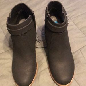 Nautica Wedge bootie